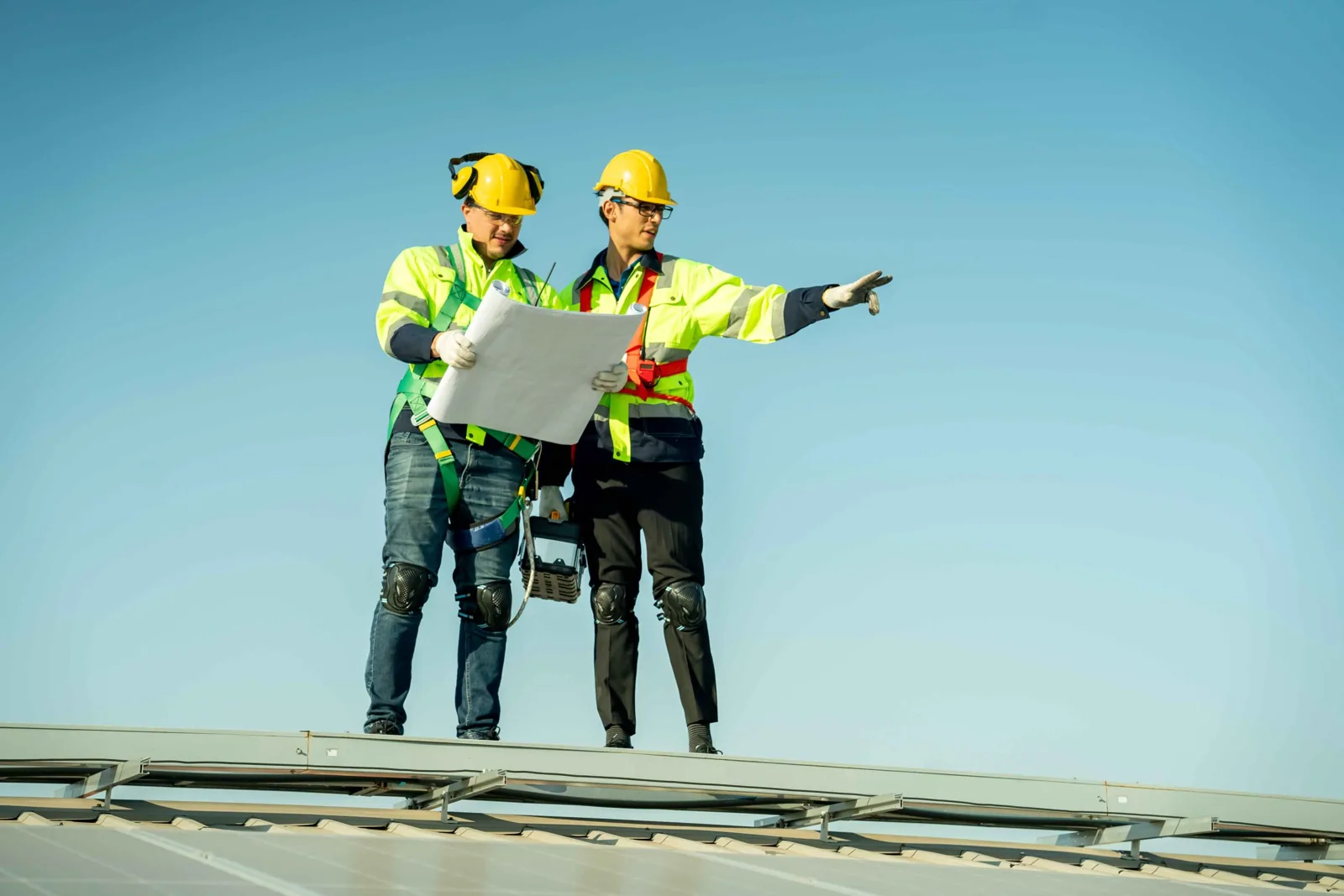 Roof condition survey on a low-slope roof Roof condition survey on a low-slope roof